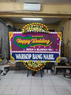 Papan Bunga di Bagolo Kalipucang